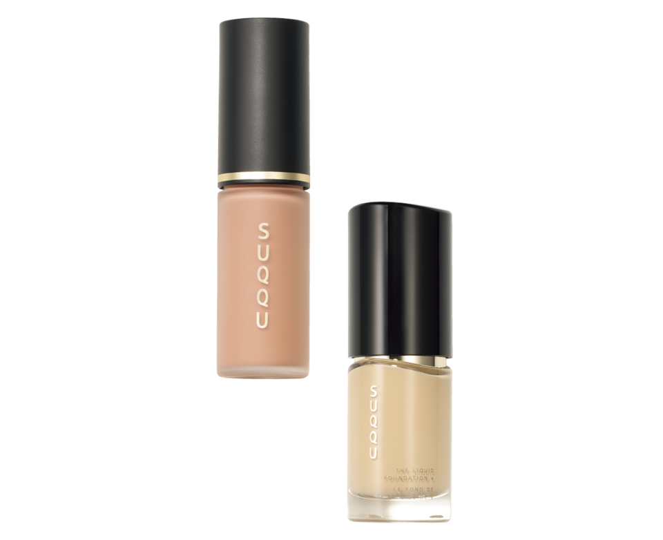 左：しっとり滑らかな温感テクスチャー。ジュワッと生っぽいツヤと洗練のカラー。¥4,950（SUQQU）右：ロングラスティング。潤い溢れる滑らかでツヤ高い肌に。全12色 SPF20〜25、PA++〜+++ 各30mL ¥11,000（SUQQU）