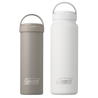 真空断熱ステンレスボトル［白］750mL ¥4,400、［グレージュ］450mL ¥4,180（共にコールマン／コールマン カスタマーサービス）