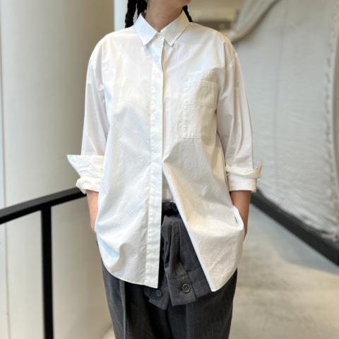 小顔効果が期待できる理想の「白シャツ」発見！【小襟仕立て】【カシュクール風にもなる】天才的な1枚