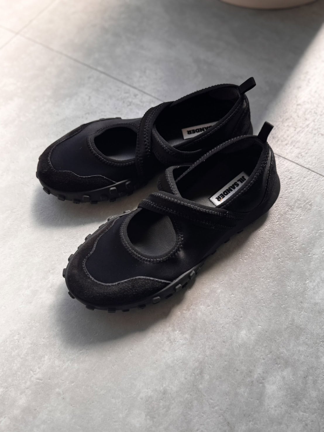 ジル サンダーのMoon バレリーナは約￥130,000で購入。