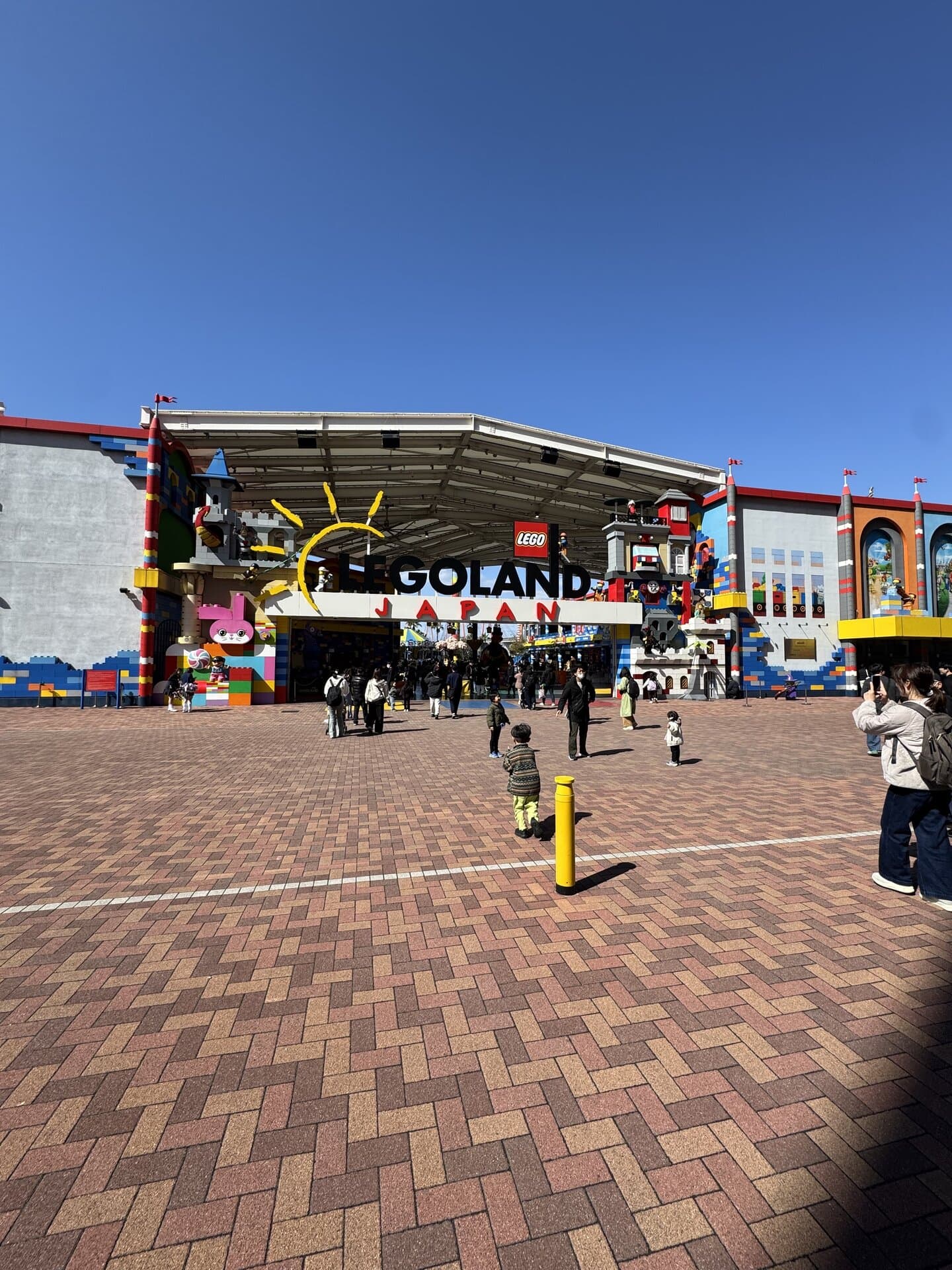 入口からワクワク。レゴ好きにはたまらない！