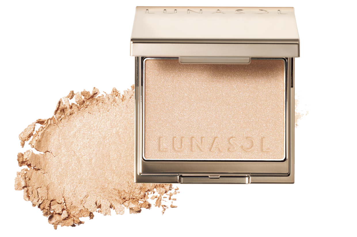 肌の血色感を引き立てながら、空気のように肌の上を滑るように発色。¥4,400※セット価格（カネボウ化粧品）