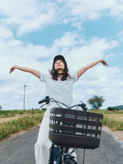 電動自転車 料金：¥700（1時間） 事前予約不可（当日先着順です） 営業時間： 8:30〜18:30（2月-9月）/ 8:30〜18:00（10月-1月）※状況によりお貸出しできない場合もあり