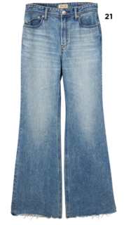 デニムパンツ￥35,200（ヤヌーク／カイタックインターナショナル）