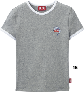 Tシャツ¥15,400(ディーゼル/ディーゼル ジャパン)