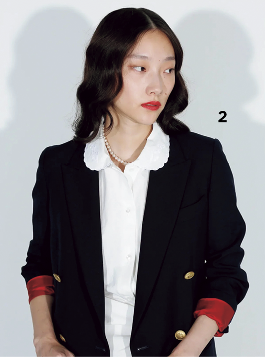 ジャケット¥132,000、シャツ¥110,000(共にマディソンブルー)