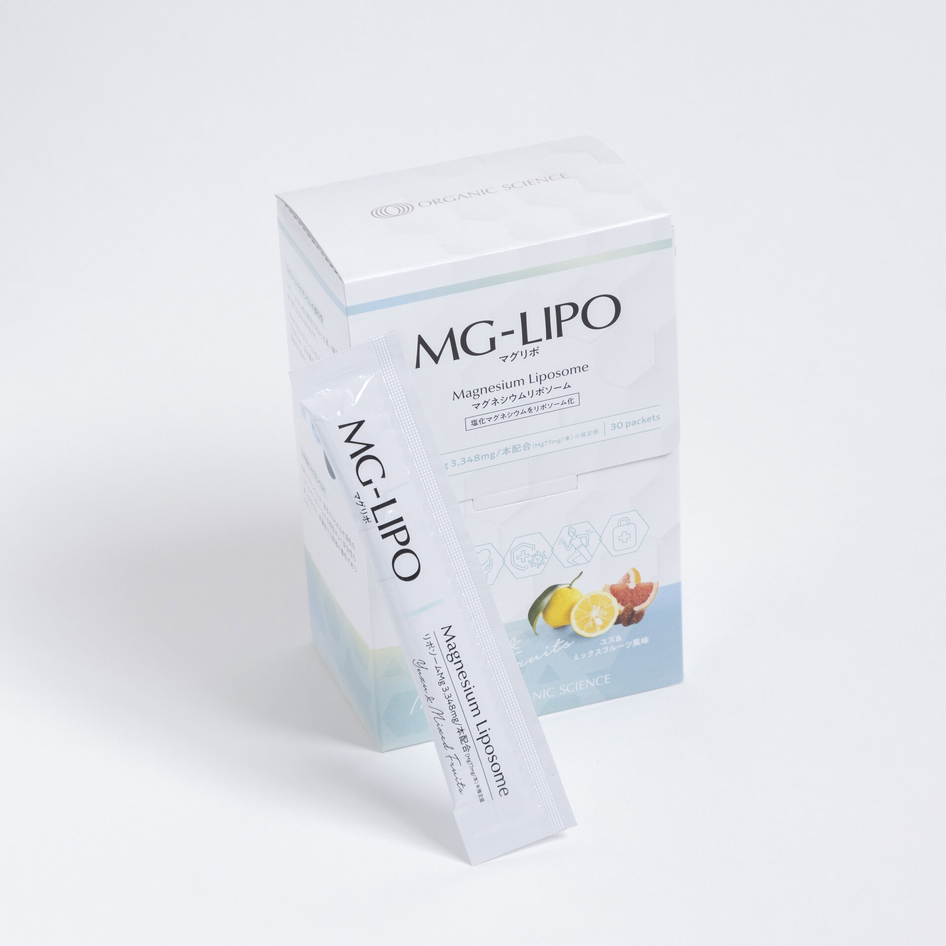 吸収効率にこだわり、マグネシウムをリポソーム化。100％天然由来の果汁で飲みやすく、毎日のインナーケアを心地よくサポート。続けやすさまで計算されたマグネシウムサプリ。マグリポ 10g×30本入り¥8,610（オーガニックサイエンス）