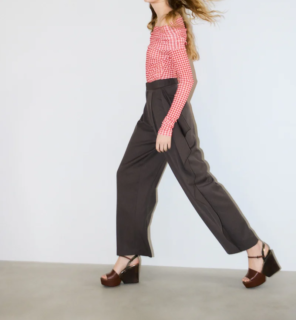 ギンガムオフショルトップス Namie￥26,000