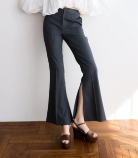 フレアパンツ Theo￥31,000