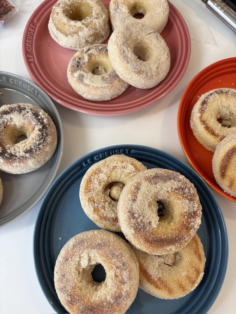 画像だけでも、美味しさが伝わってくるような米粉のドーナッツ♡ 飛ぶようになくなりました！