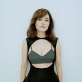 オトナミューズ5月号は3月27日（金）発売。梨花さんとミッキーの黒いキャンバストートが目印です