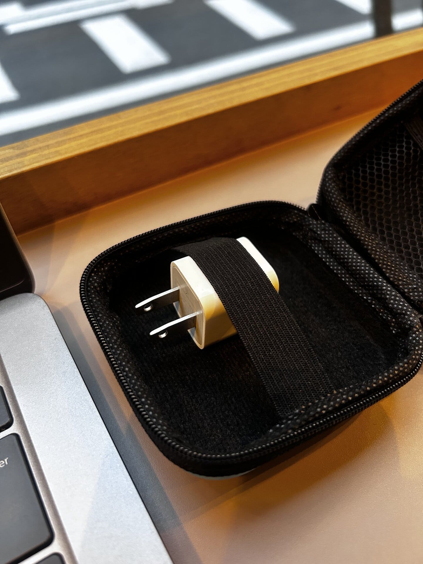 ポーチの中で動かないので安心！