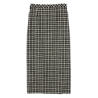 スカート￥77,000（オブリオ）