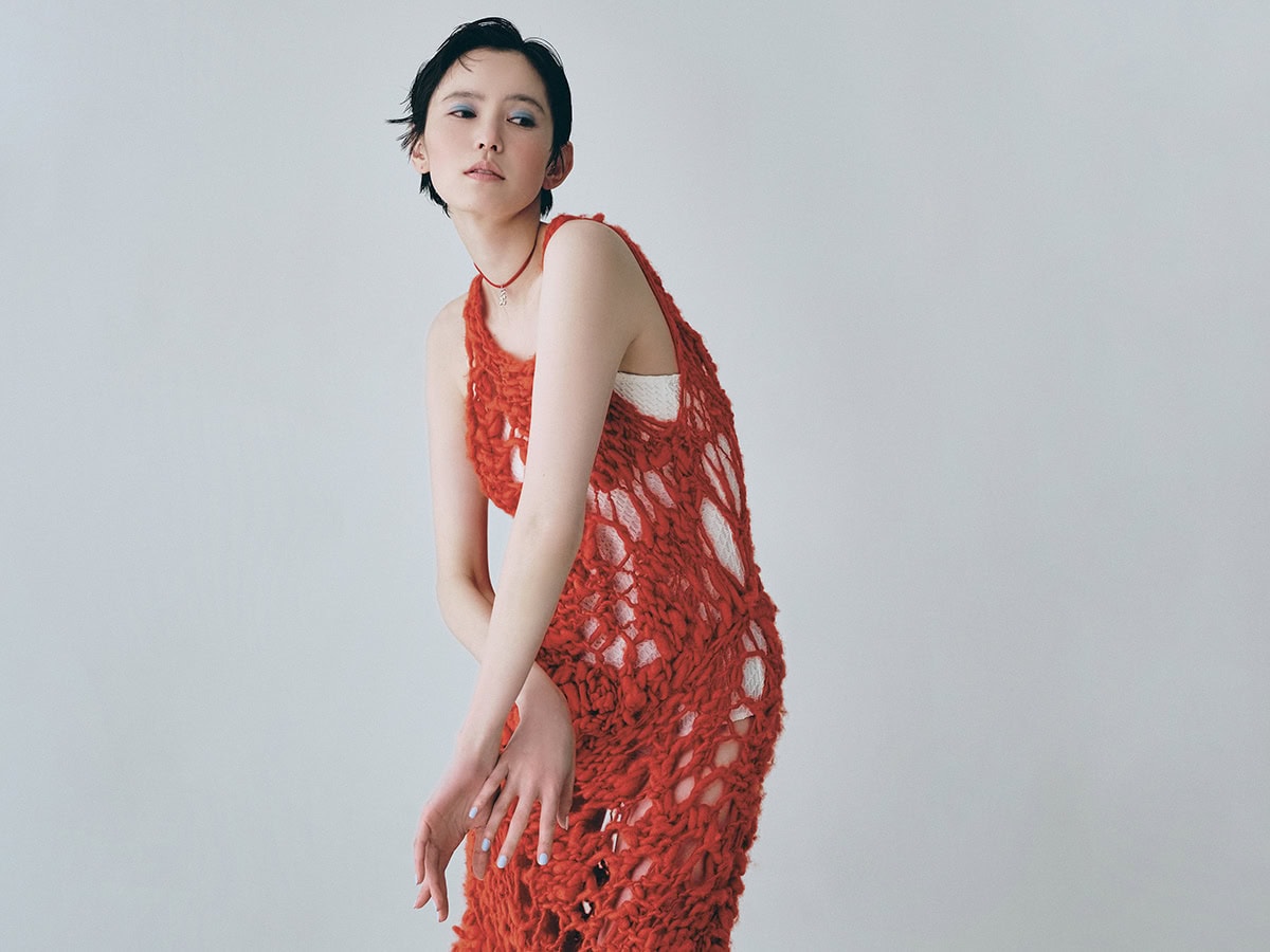 「ポテチも食べますよ(笑)」【比留川游】さんの美を支える美容&健康習慣、コスメを語る