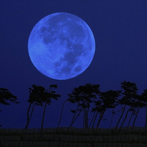 5月の満月は2日2時23分と31日17時45分の2回やってくる!月末月初は体調不良にご注意を