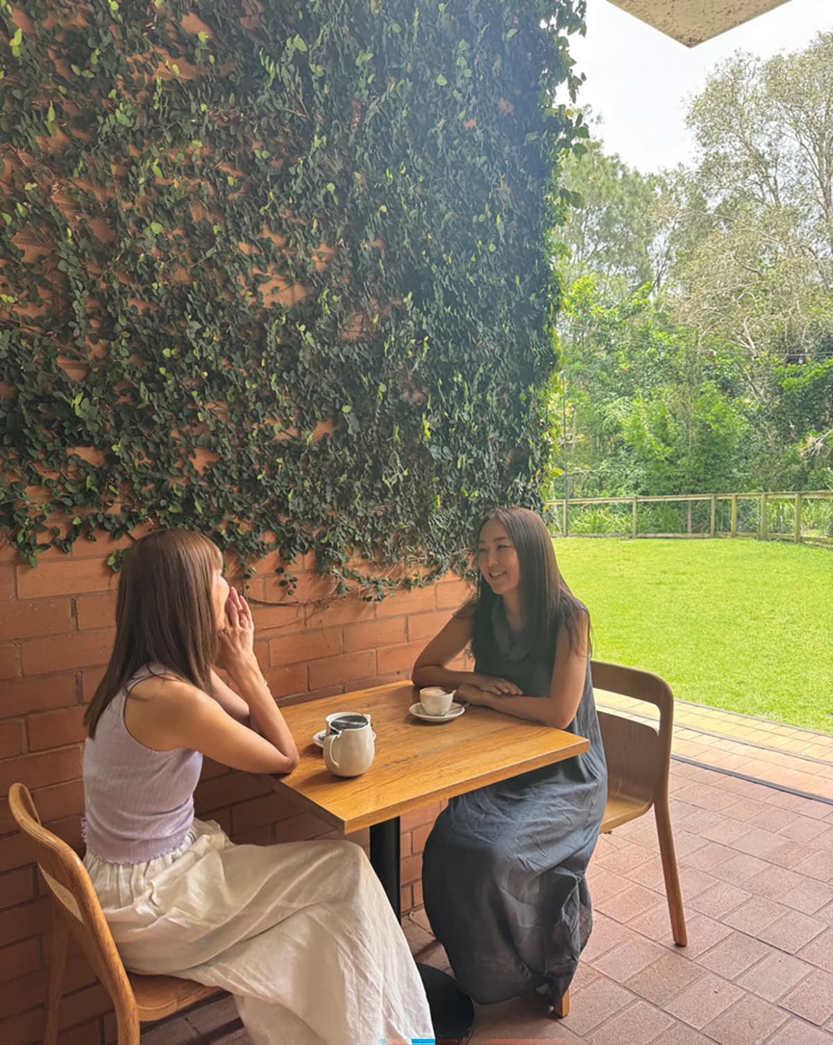 部屋着のような格好で外に出かけられるという環境が大好物