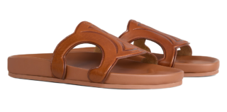 サンダル〈トリオンフ スライド〉￥126,500※予定価格（セリーヌ／セリーヌ ジャパン）