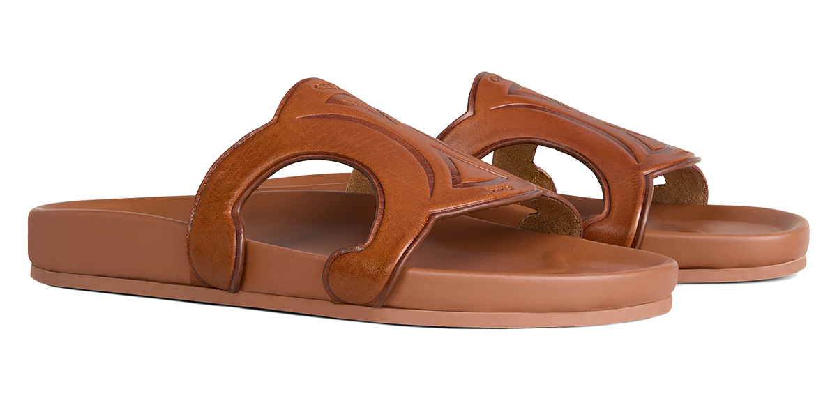 サンダル〈トリオンフ スライド〉￥126,500※予定価格（セリーヌ／セリーヌ ジャパン）