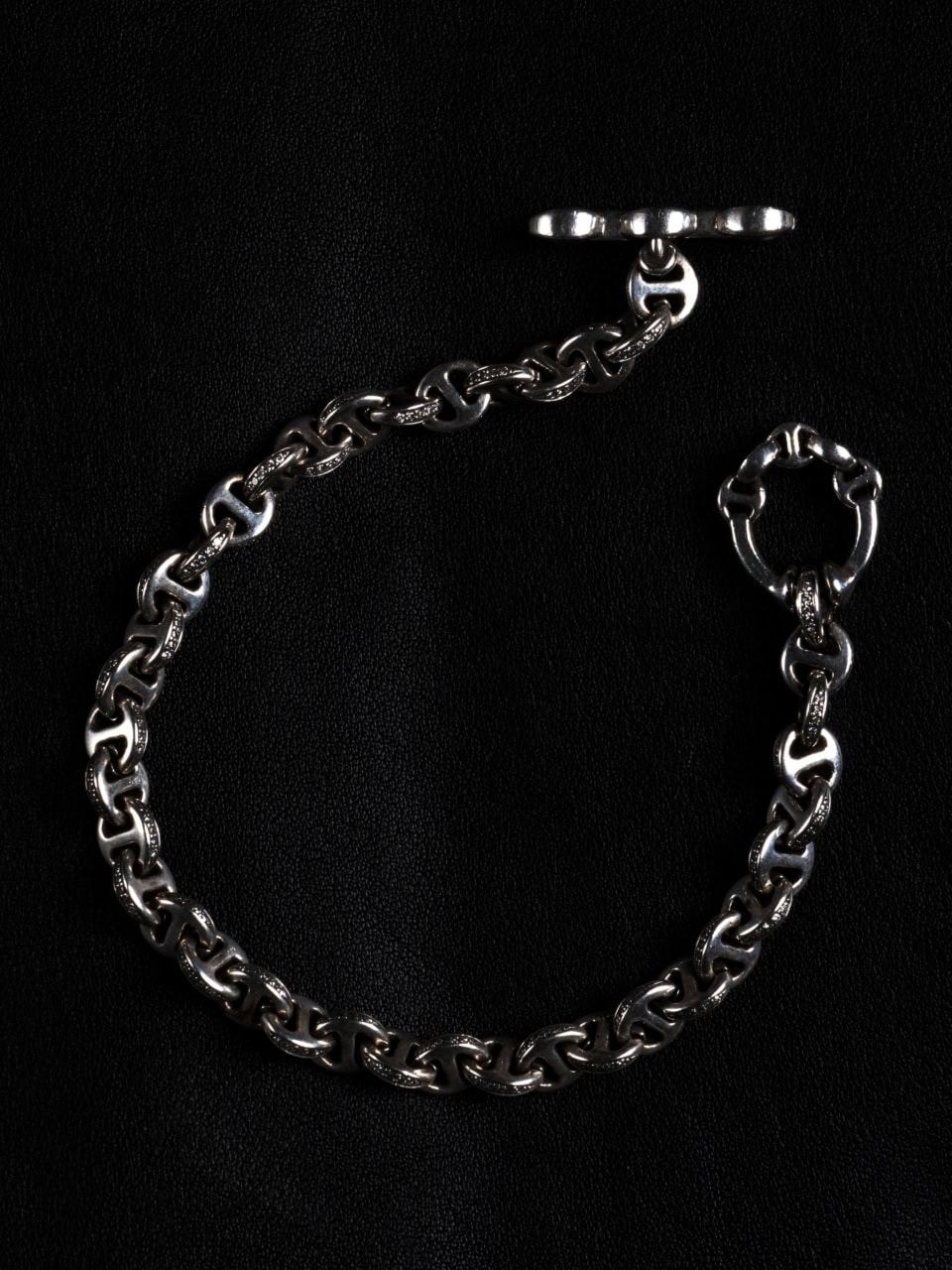 表参道店限定ブレスレット［Silver925×ダイヤモンド］￥1,760,000（ホーセンブース／リトルリーグ インク）