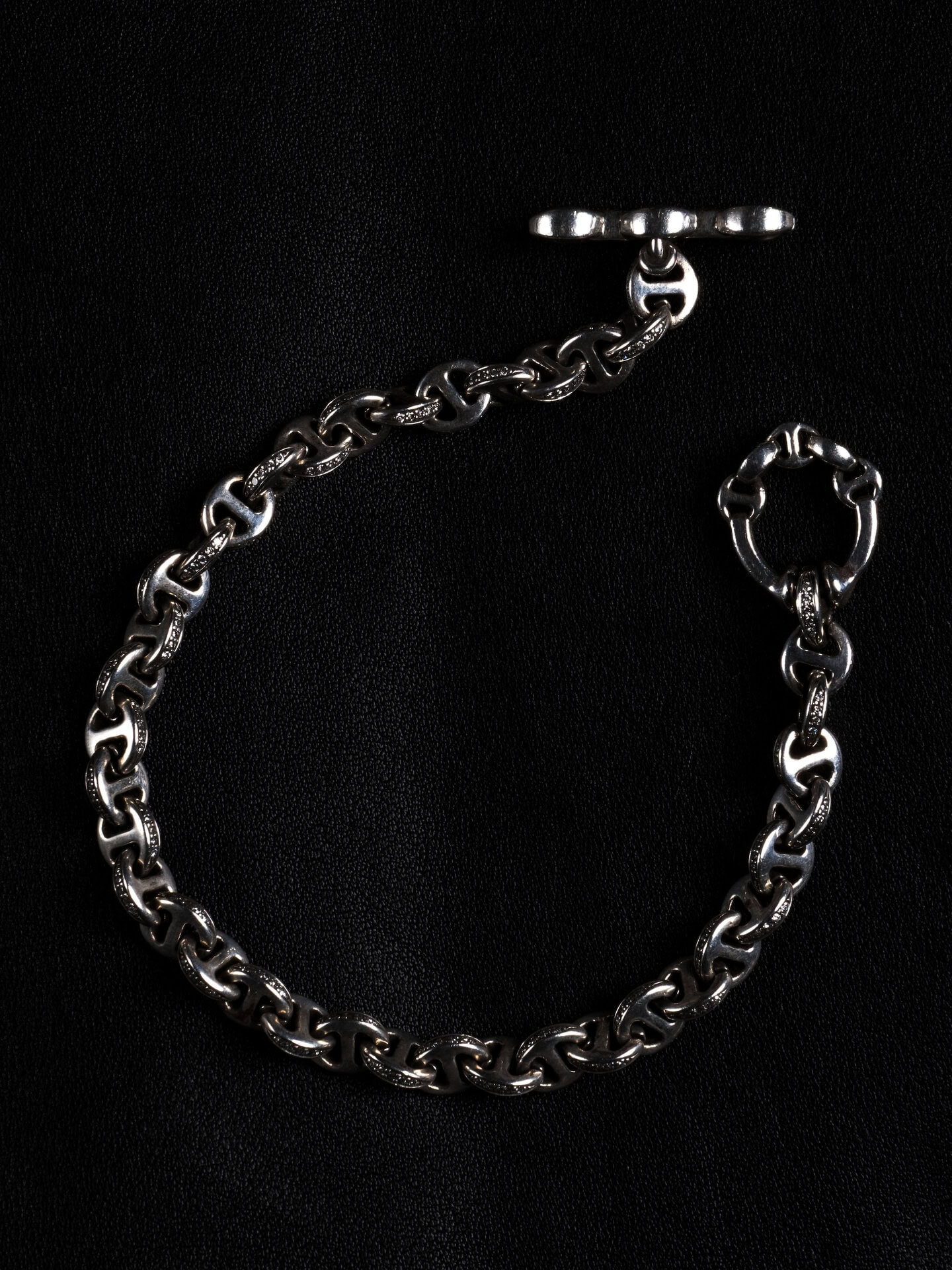 表参道店限定ブレスレット［Silver925×ダイヤモンド］￥1,760,000（ホーセンブース／リトルリーグ インク）