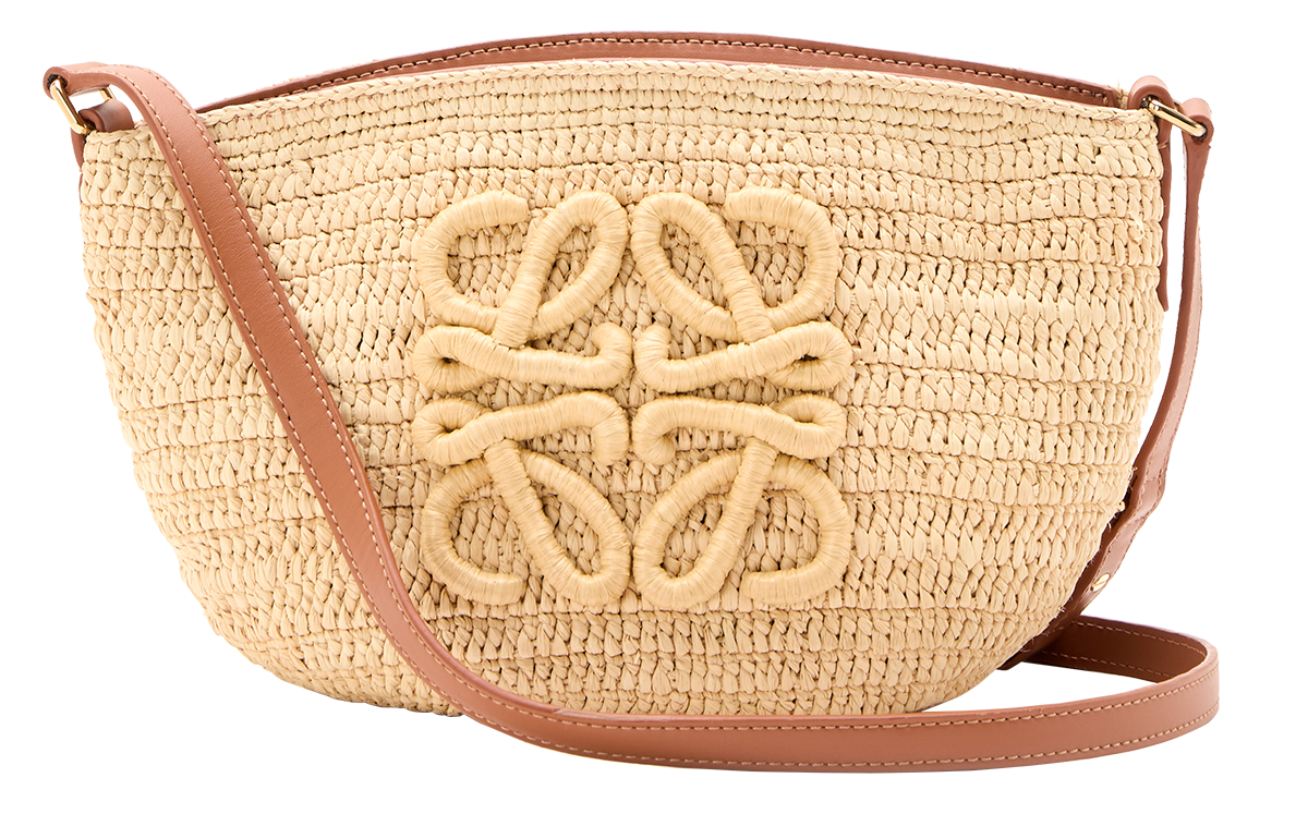 ポシェット〈エクリプス〉［H17×W28×D11㎝］¥198,000※予定価格・4月16日発売予定（ロエベ／ロエベ ジャパン クライアントサービス）