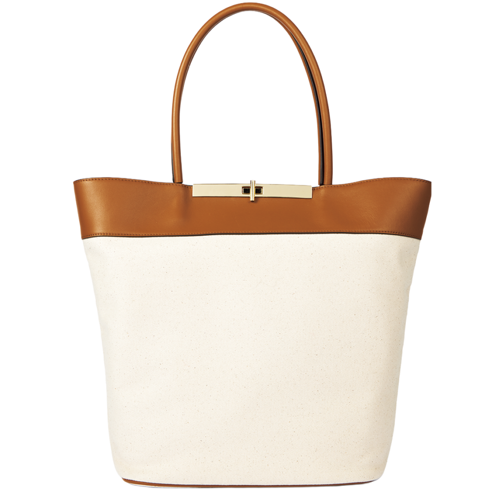 コンビネーションバッグ［H34×W40×D13㎝］¥36,300（サムウェアステュディオ／トゥモローランド）