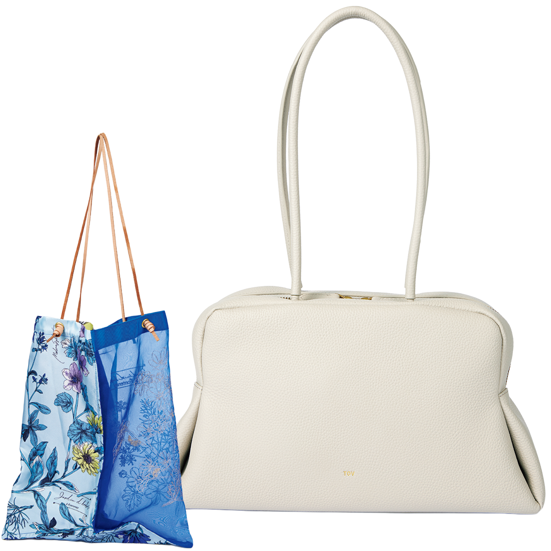 右：アイボリーバッグ［H18×W27×D8.5㎝］¥39,600（TOV／アンソロジー）、左：「こう見えてマチ付き！」スカーフバッグ［H35×W35㎝］¥25,300（マニプリ）