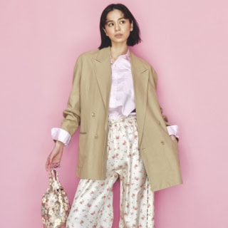 この春はとにかく色！なじみのいい【ピンク×ベージュ】はポイントアイテムでメリハリを意識して