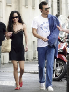 ロマンティックなサマードレスにももちろんマッチ。