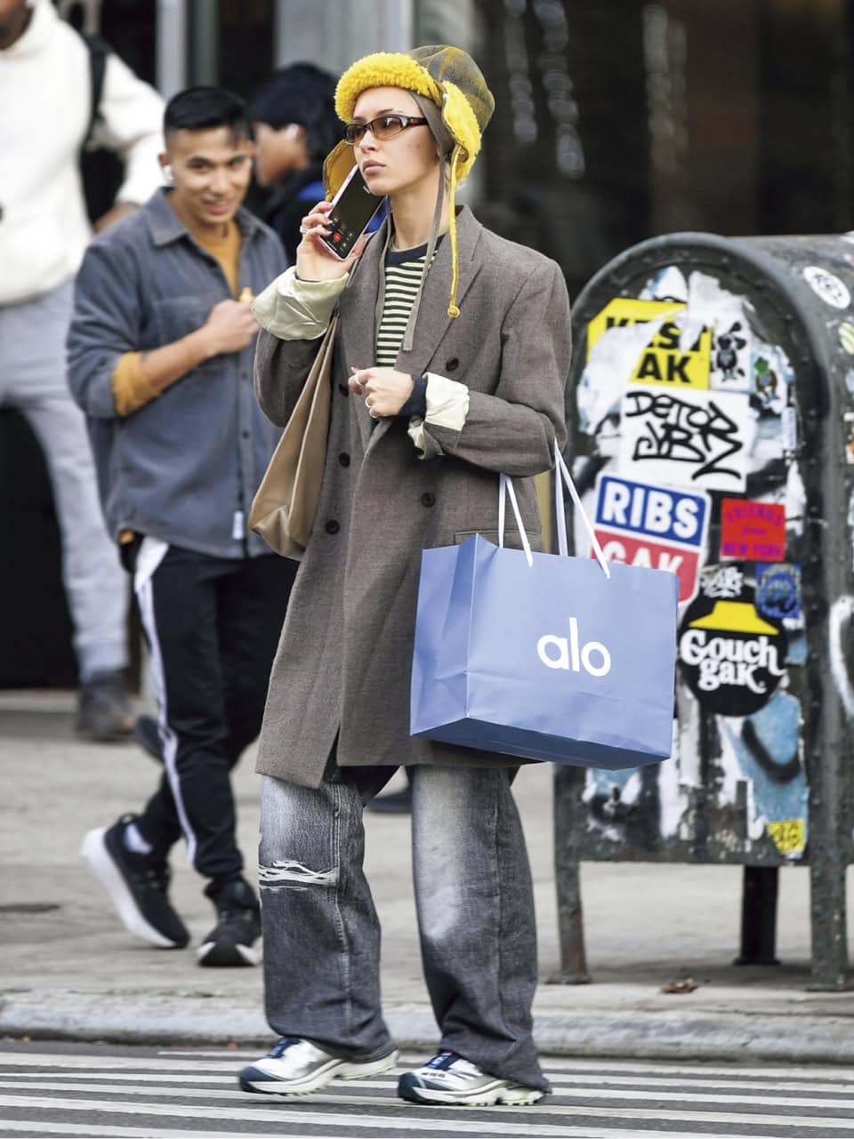 ロンドナーのアイリスにはぴったりなパンキッシュなボーダー使い。