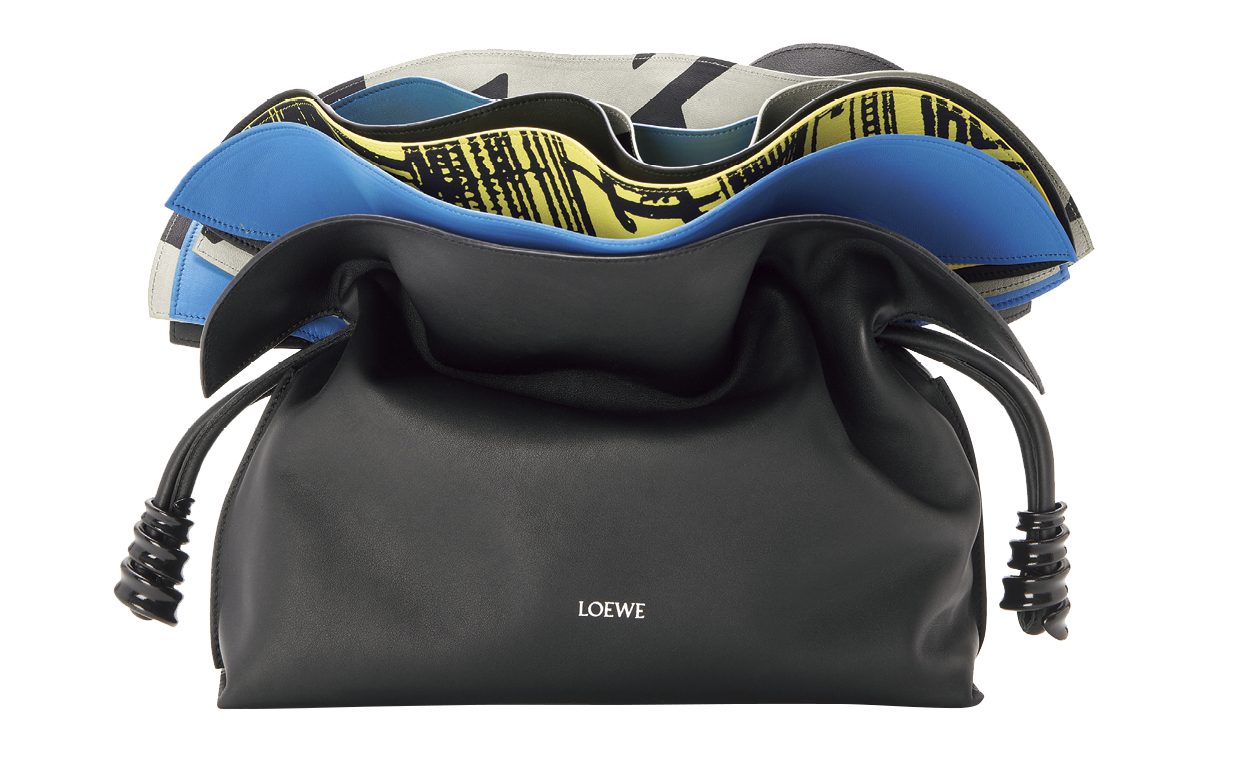 バッグ［H24.5×W30×D10.5㎝］¥793,100※予定価格（ロエベ／ロエベ ジャパン クライアントサービス）