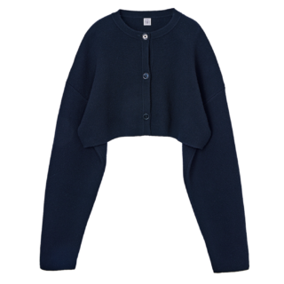 カーディガン¥108,900（トーテム／トーテム クライアントサービス）