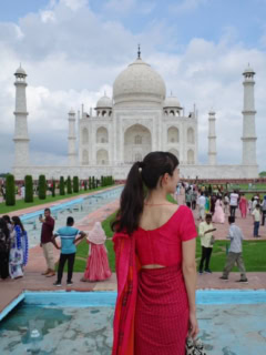 湯舟から10分で旅支度、着陸後ビザカウンターへ全力疾走！ 旅ガール清水みさと【インド】へ。