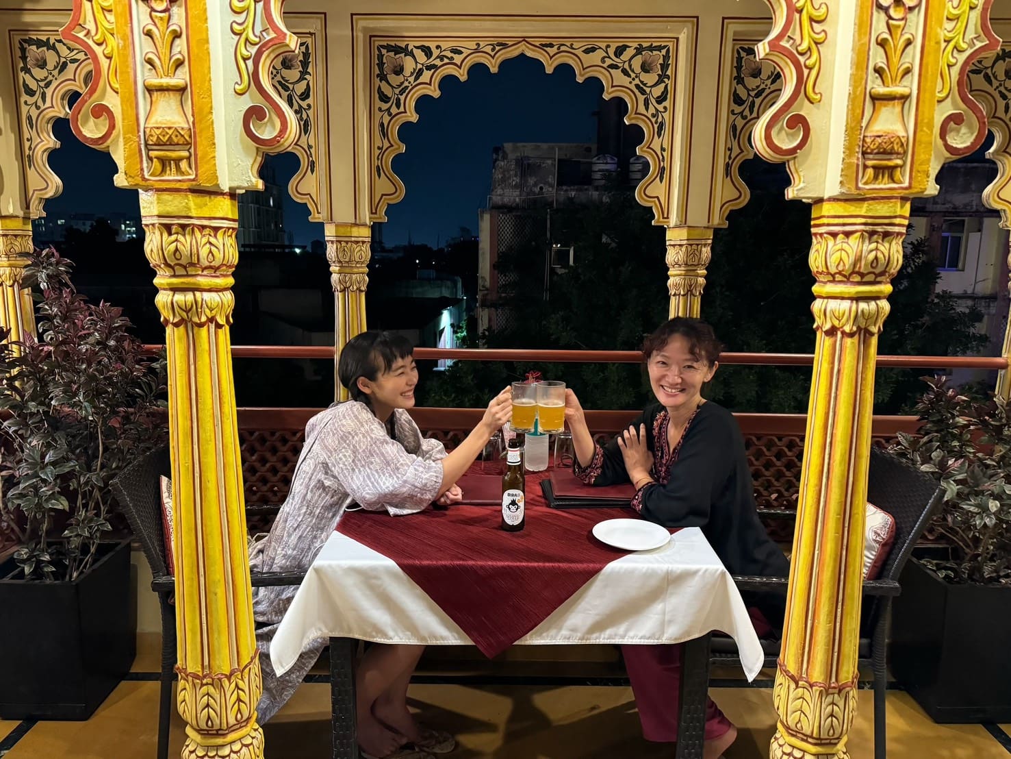 湯舟から10分で旅支度、着陸後ビザカウンターへ全力疾走！ 旅ガール清水みさと【インド】へ。