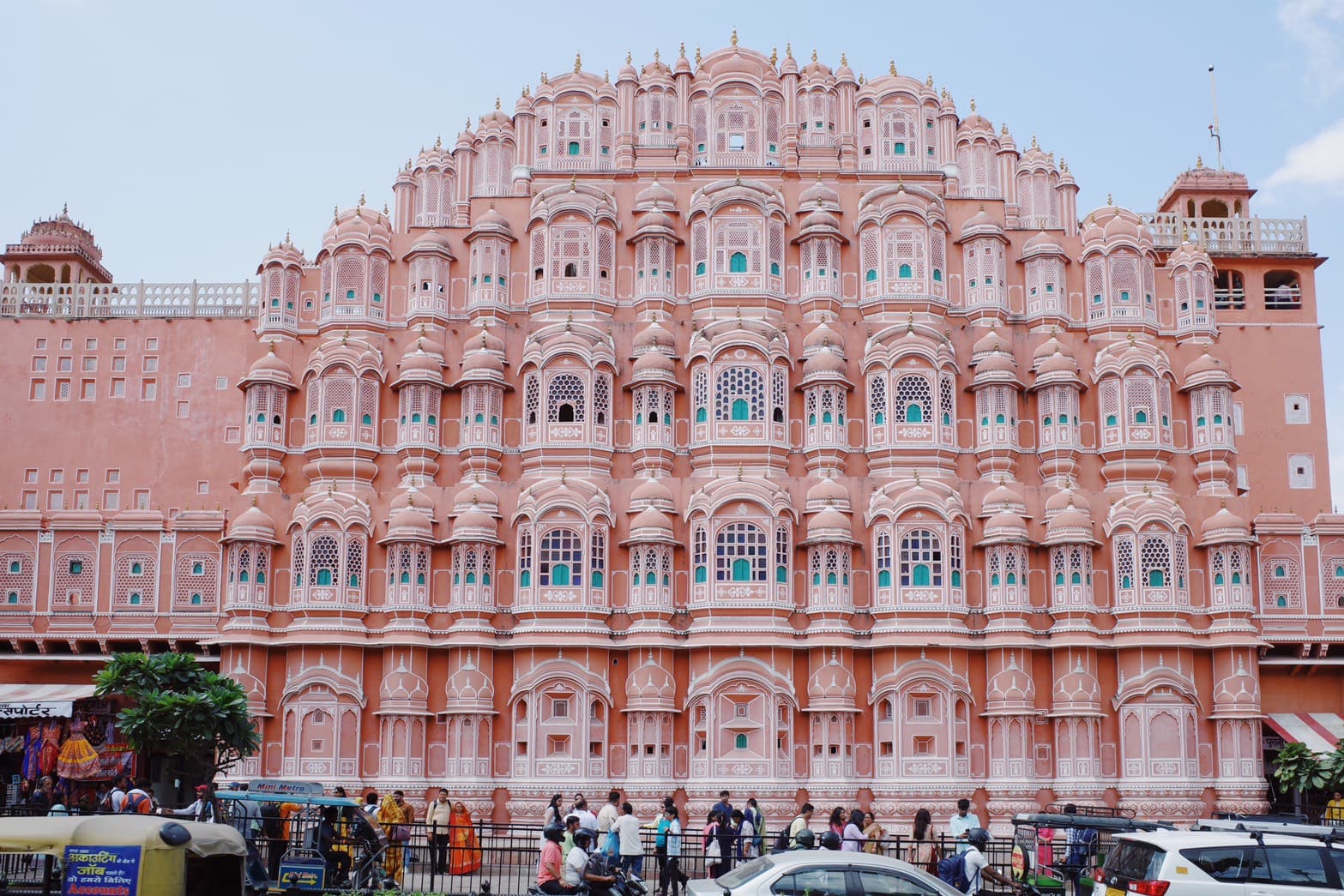 湯舟から10分で旅支度、着陸後ビザカウンターへ全力疾走！ 旅ガール清水みさと【インド】へ。