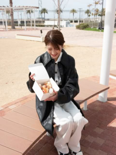 箱を開けた瞬間に目に飛び込んでくる映えビジュアル。手土産にもぴったり。