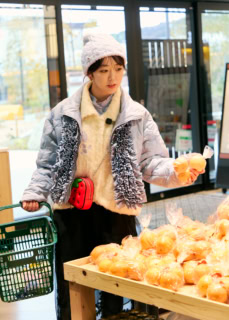 新鮮な果物も子どものおやつにゲット。