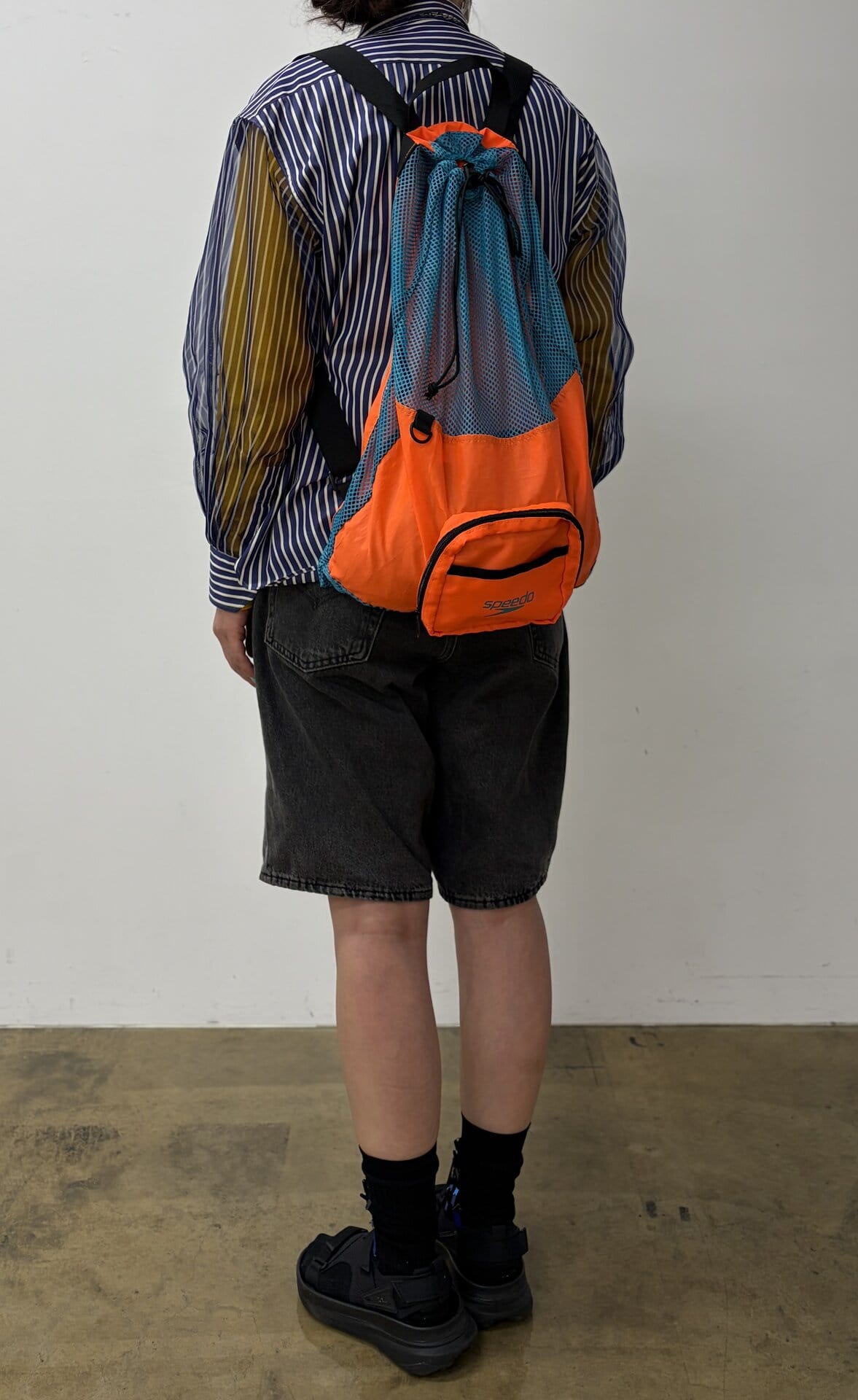 ちょっと小さいかな？ と思っていましたが、高身長の筆者でもバッチリのサイズ感でした！