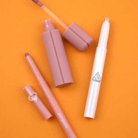 ベージュのぷっくり唇が簡単に作れて2,000円以下!笹本恭平が推す40代向け【最旬韓国コスメ】3選