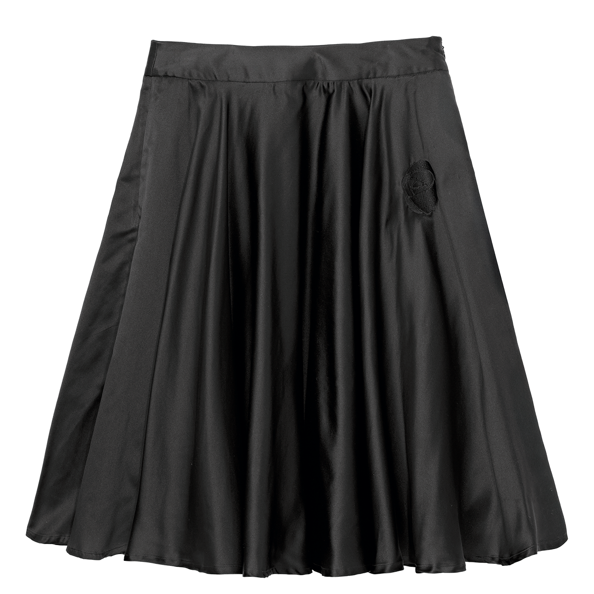 スカート¥159,500（ナミ／スーパー エー マーケット 青山）