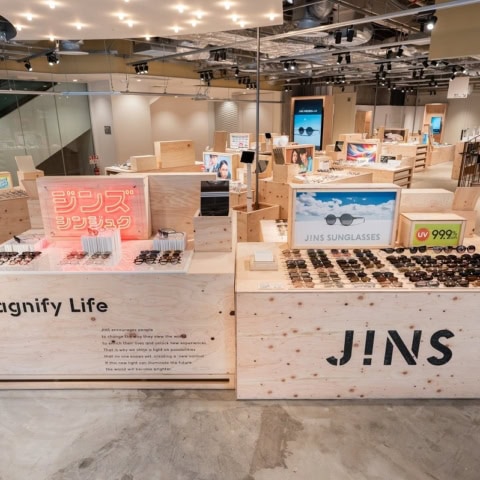 美人になれるメガネを探しに【JINS新宿店】!世界最大のフラッグシップショップがオープン★