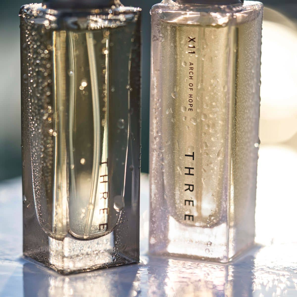 気圧や湿度で気分まで揺らぎやすい季節に。香りときらめきで、心まで晴らしてくれそうなフレグランスです。