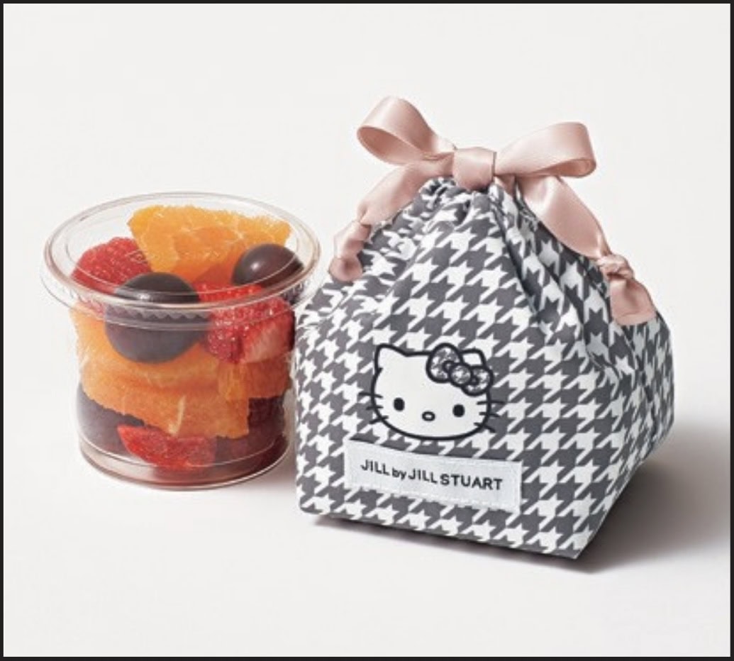 ミニカップのデザートや総菜を入れても◎