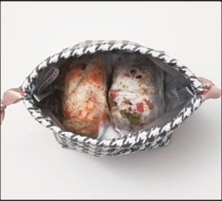 おむすび2個が入るサイズ♥