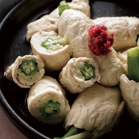 ヘルシー! しっとりむね肉と野菜の食感がクセになる【オクラと新しょうがの肉巻きさっぱり煮】