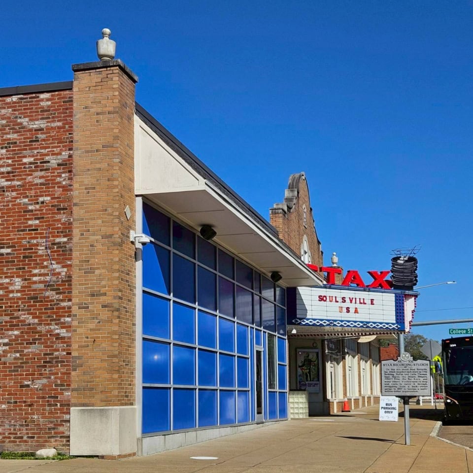【Stax Museum of American Soul Music】 10:00~17:00、月曜休館。 入館料は20ドル。 ダウンタウン中心街からは確実に徒歩は無理なので、絶対にUberなどをご活用ください。バスもありますが観光客は時間短縮と安全が命!