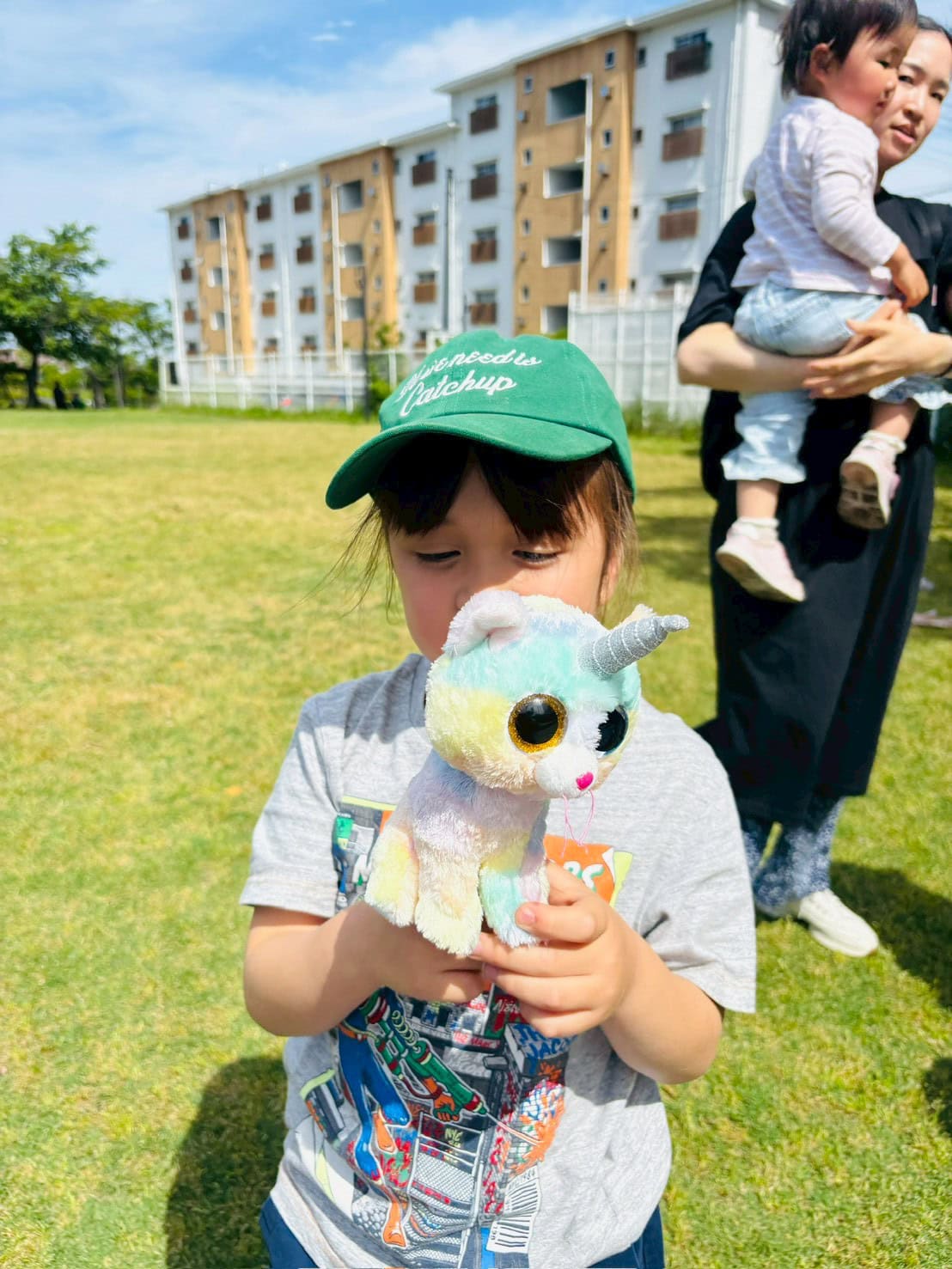 今回もTYincさんから可愛いぬいぐるみやペンケース。そしてLefts,さんからミニトートバッグなど頂きました！ありがとうございます♡