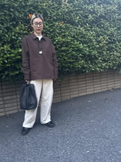 春先はこんな感じのスタイリングをしていました。季節を問わず使えて、便利なんですよ。