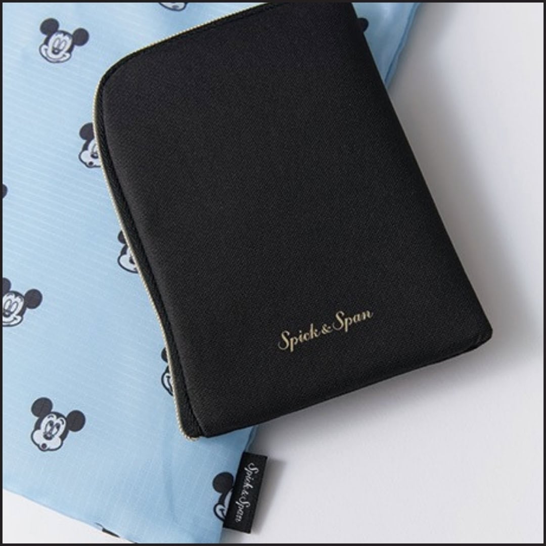 ポーチの裏とエコバッグのタグには「Spick＆Span」のロゴ入り！