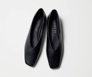 ［ヒール5㎝］¥16,500（ル タロン／ル タロン 有楽町マルイ店）